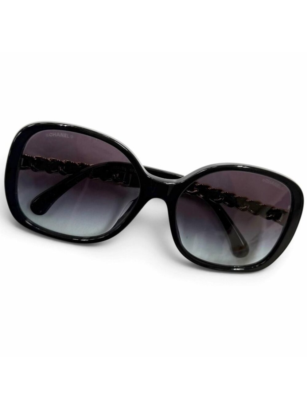 Chanel CC Logo Side Chain Design Gradient Lens Sunglasses Black Gold Eyewear